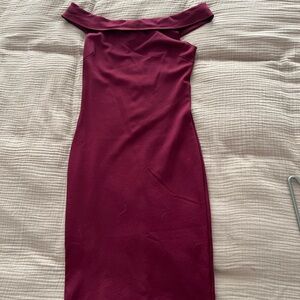 Elegant Off-Shoulder Burgundy Dress
